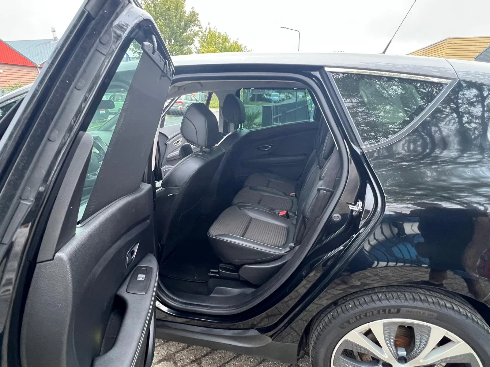 Renault Scenic 18