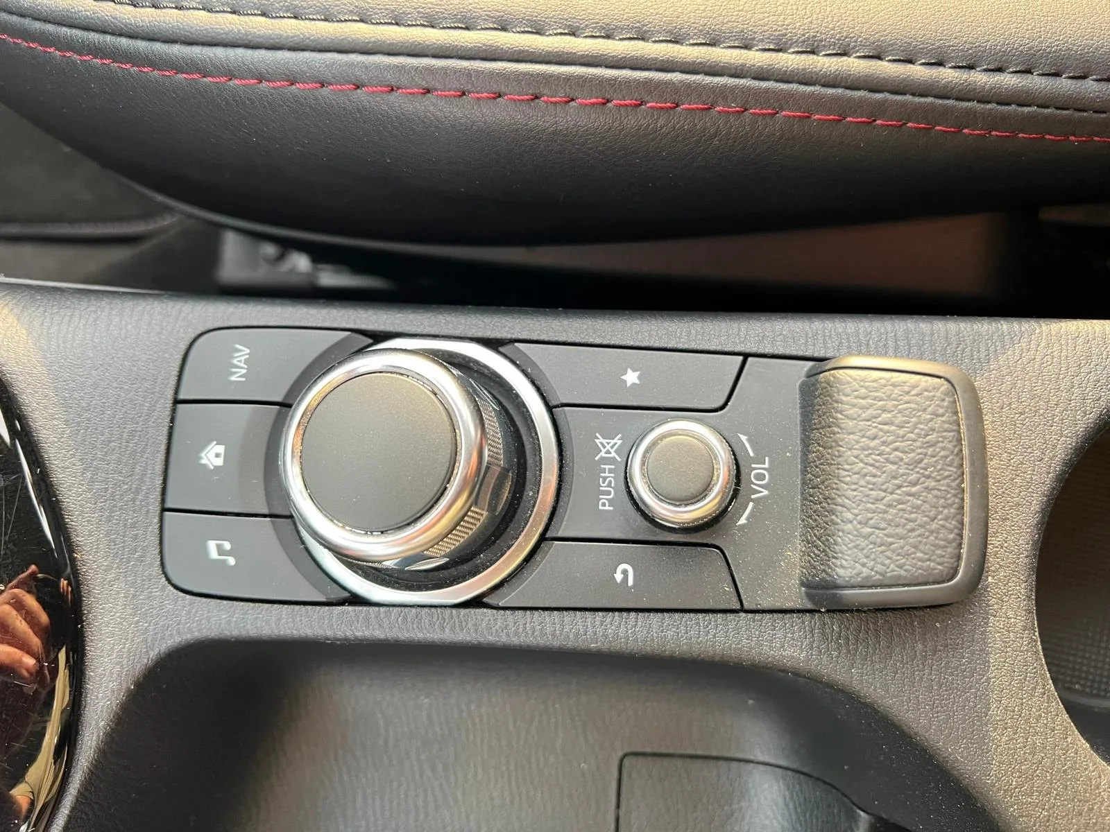 Mazda CX-3 61W0 7