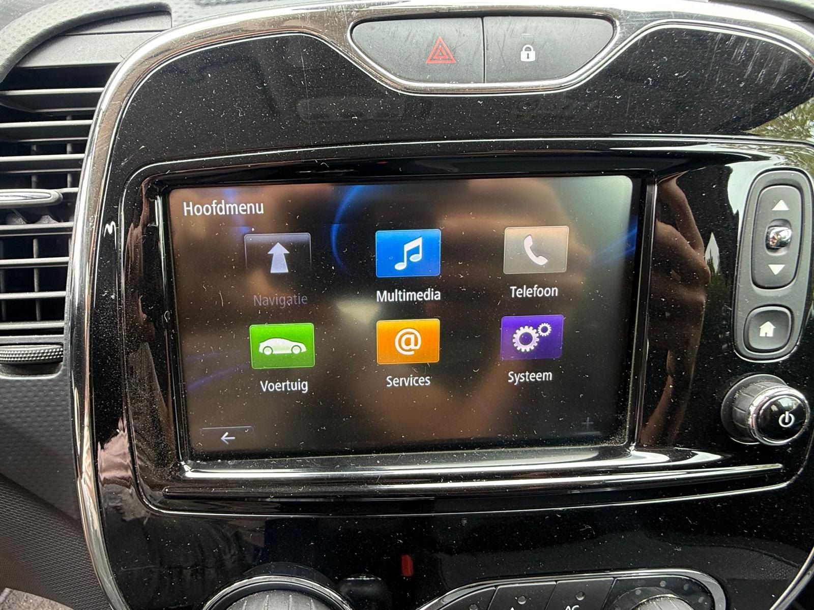 Renault Captur 0.9 TCe Dynamique 11