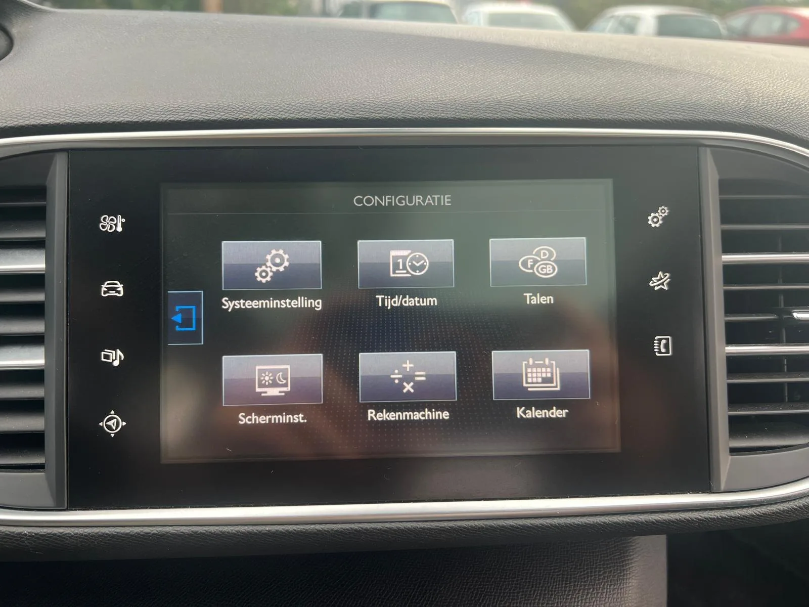 Peugeot 308 10